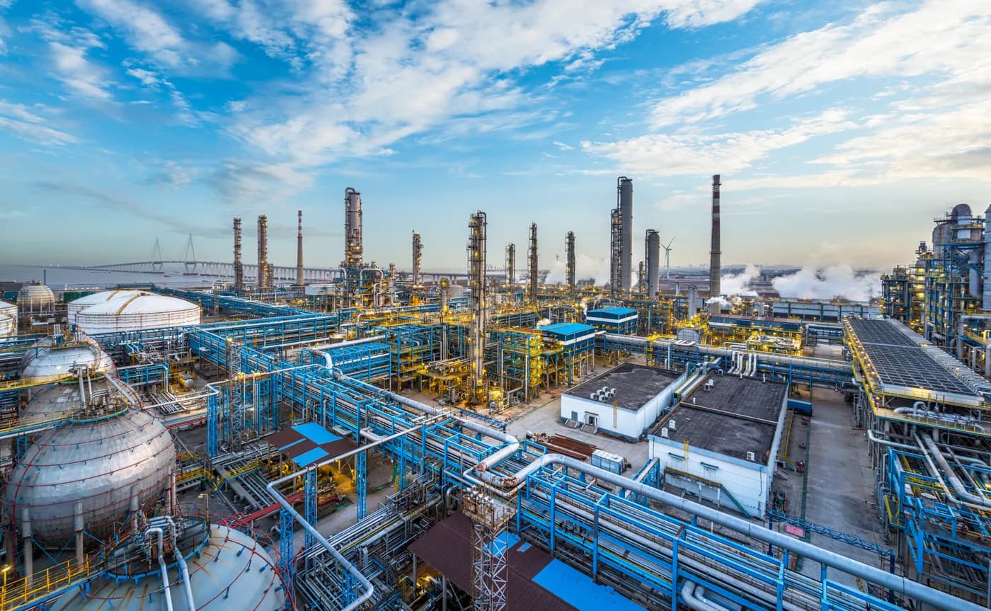 Energy and commodities facility