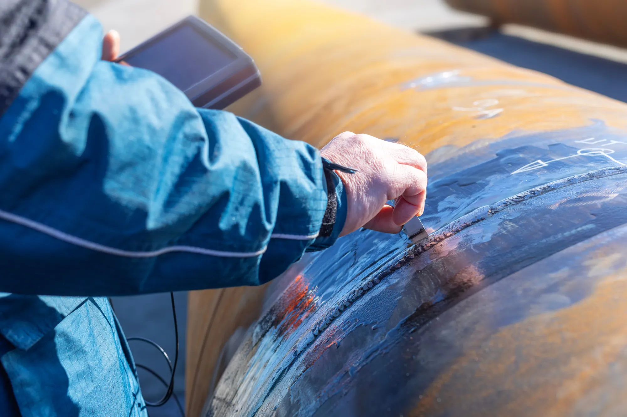 Welding and NDT inspection on a pipeline